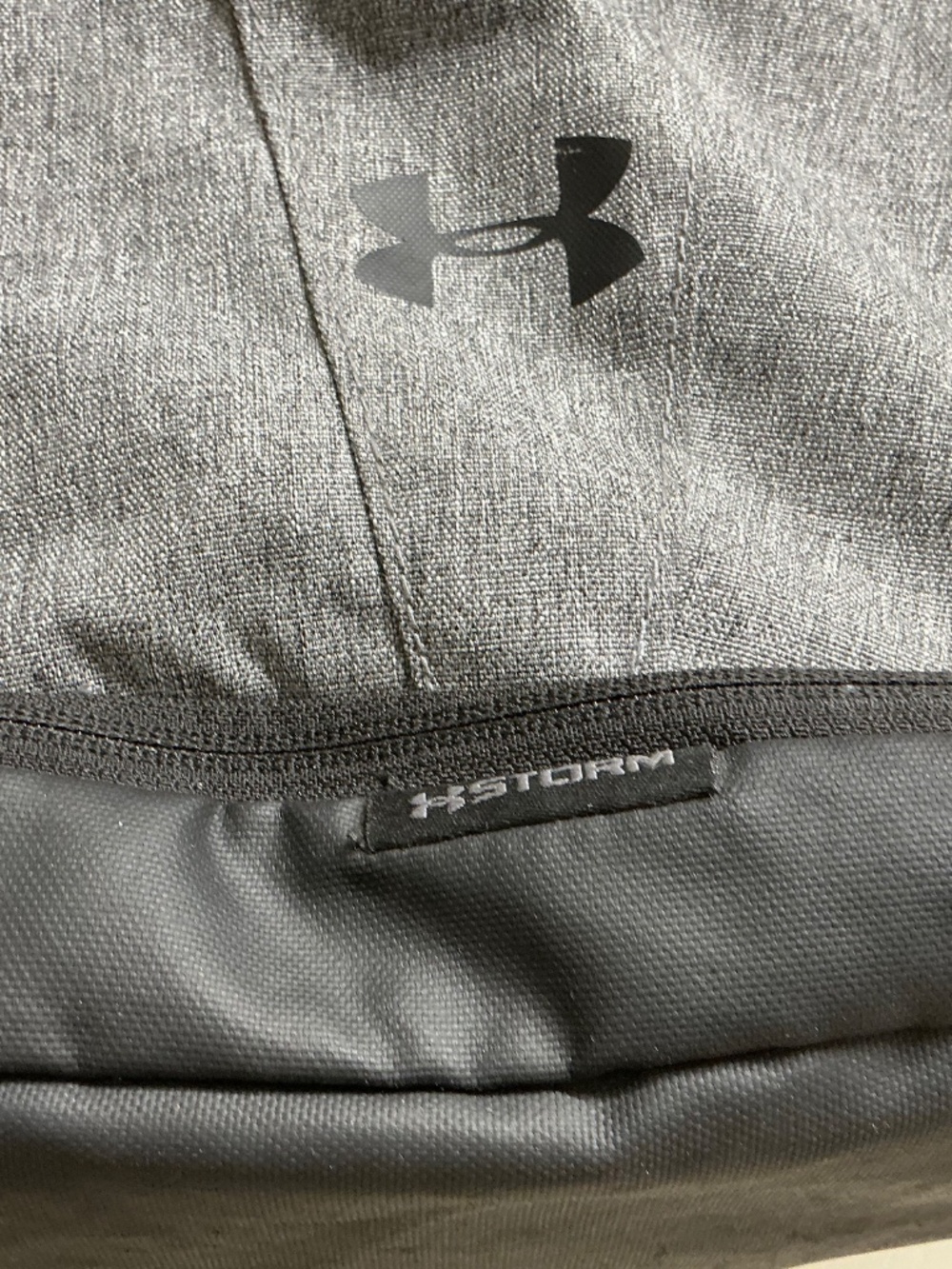 Under Armour backpack - Picture 3 of 9